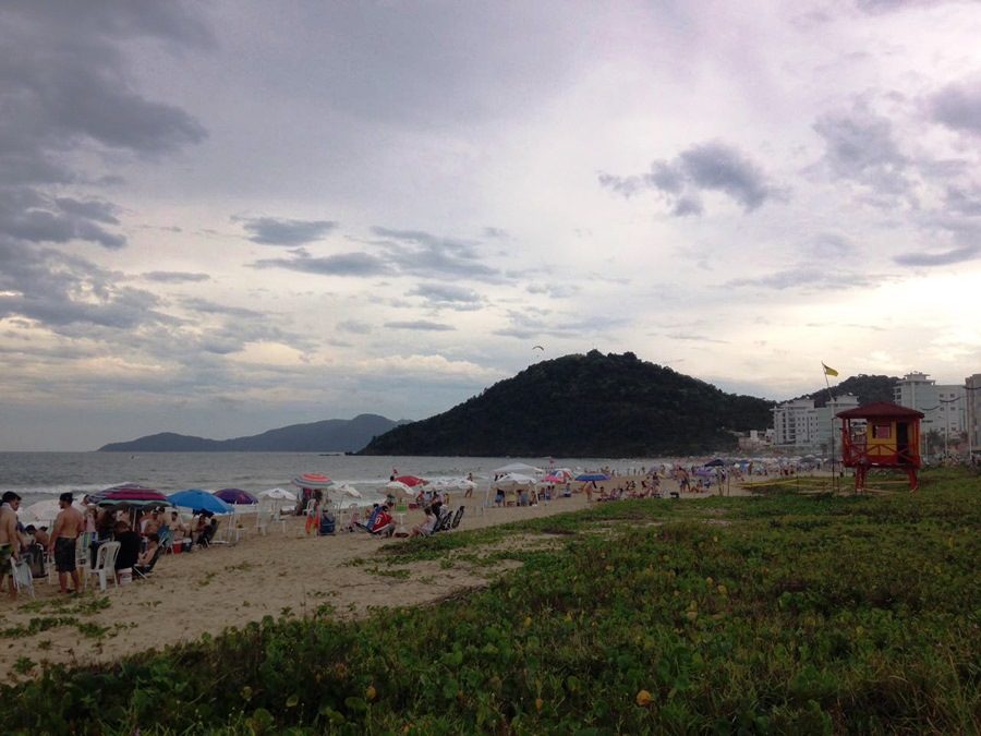 as-melhores-praias-de-balneario-camboriu-praia-brava