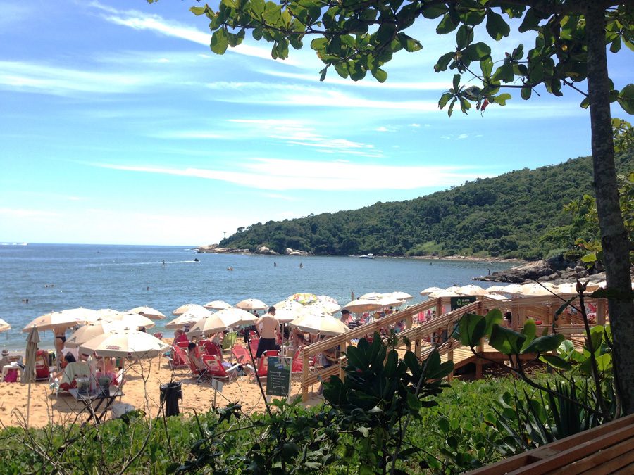 as-melhores-praias-de-balneario-camboriu-taquaras